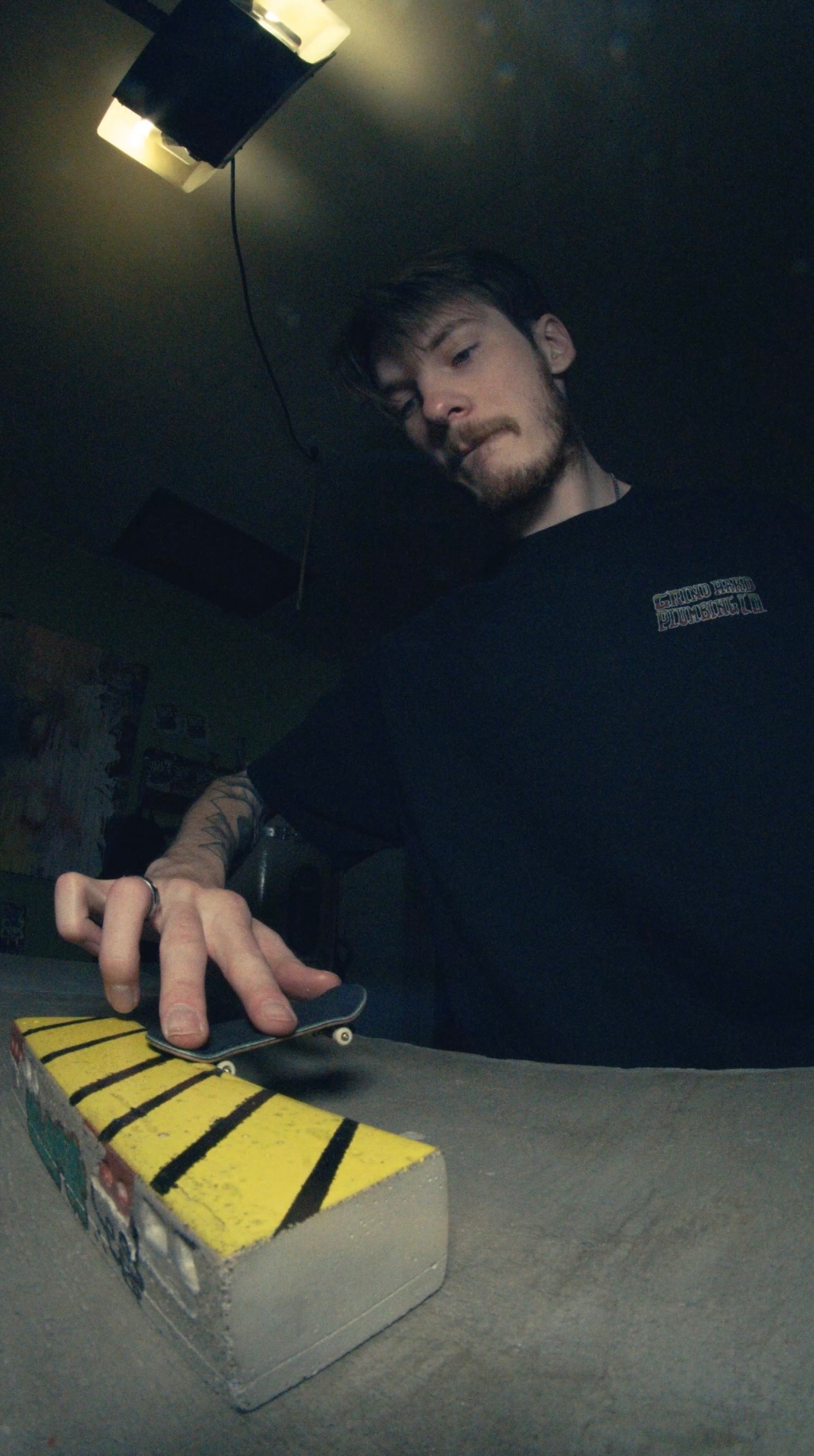 Ultra FB Co team rider @trevsteez.fb fingerboarding